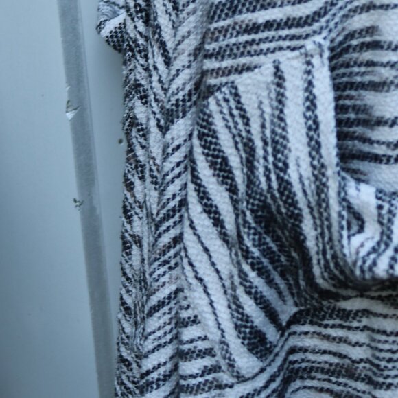 Bella Luxx White w Black Blanket Stripe Draped Waterfall Open Hooded Cardigan S - Picture 5 of 8